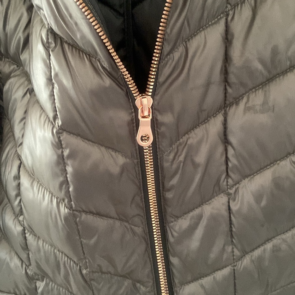 Women's Brown Quilted Jacket - Picture 3 of 3